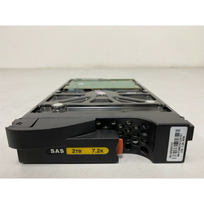 EMC 2TB 7.2K SAS 3.5" HARD DISK DRIVE 005050743 118033059 ST2000NM0023 Caddy EMC 2TB 7.2K SAS 3.5" HARD DISK DRIVE 005050743 118033059 ST2000NM0023 Caddy - Image 1