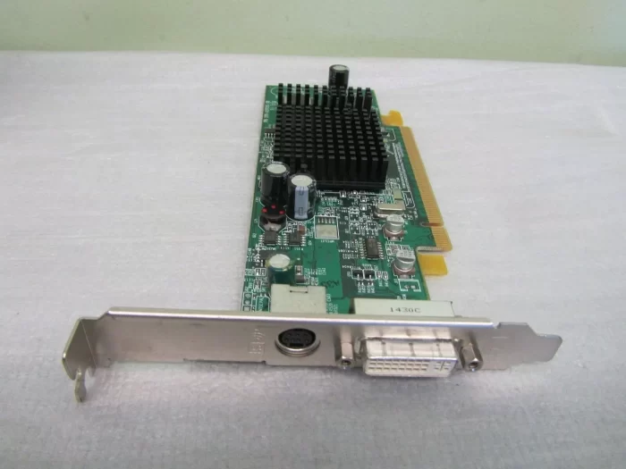 Dell 102a2601100 ATI Radeon X300 DVI S-video 64 MB Pci-e Video Card Cn-0j3887 Dell 102a2601100 ATI Radeon X300 DVI S-video 64 MB Pci-e Video Card Cn-0j3887 - Image 1