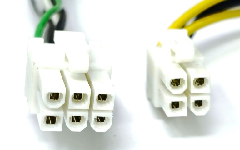 DELL D240E014L - 240W Power Supply with 2x Connectors 6-Pin for Optiplex 3050 5050 7050 Inspiron 3668